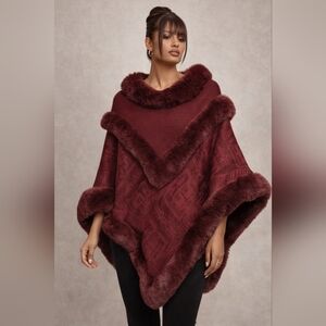 New w/ Tags Burgundy Faux Fur Trim Poncho Cape | Luxe Winter Wrap